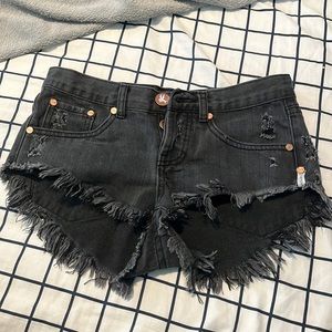 One x Teaspoon bonitas shorts size 22 brand new.